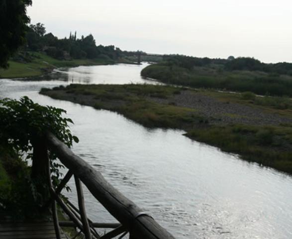River Bank Lapa อัพพิงตัน ภายนอก รูปภาพ